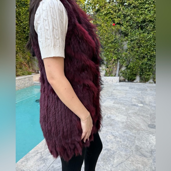 New Burgundy Rabbit Fur Vest - Picture 4 of 6